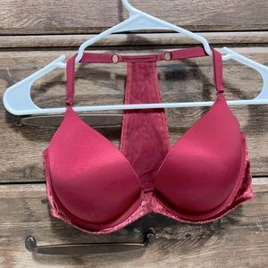 Victoria secrets bra 36D